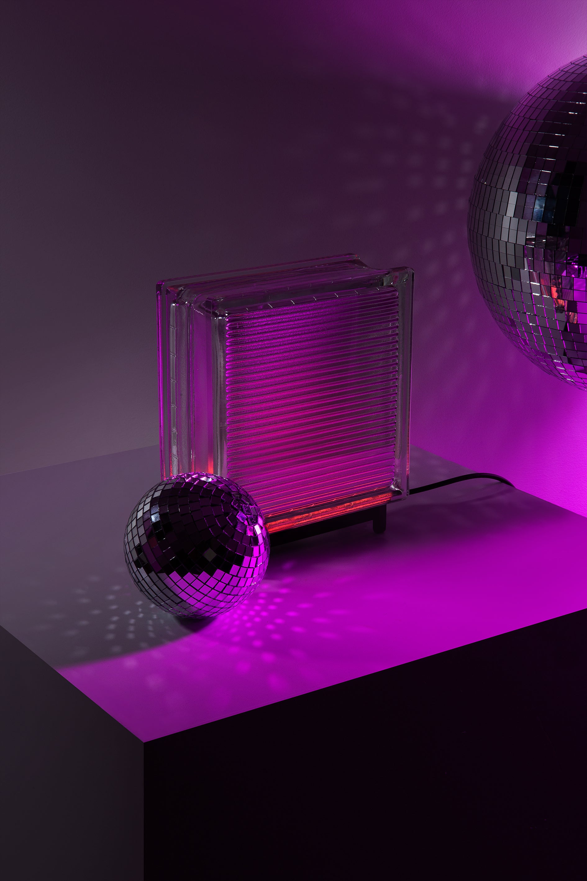 80s Dream Lamp 01