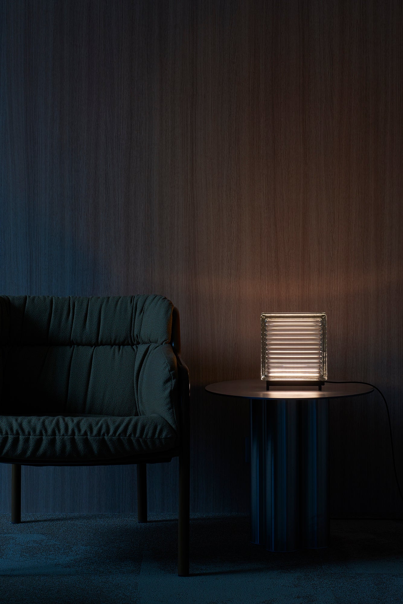 Linear Lamp 01