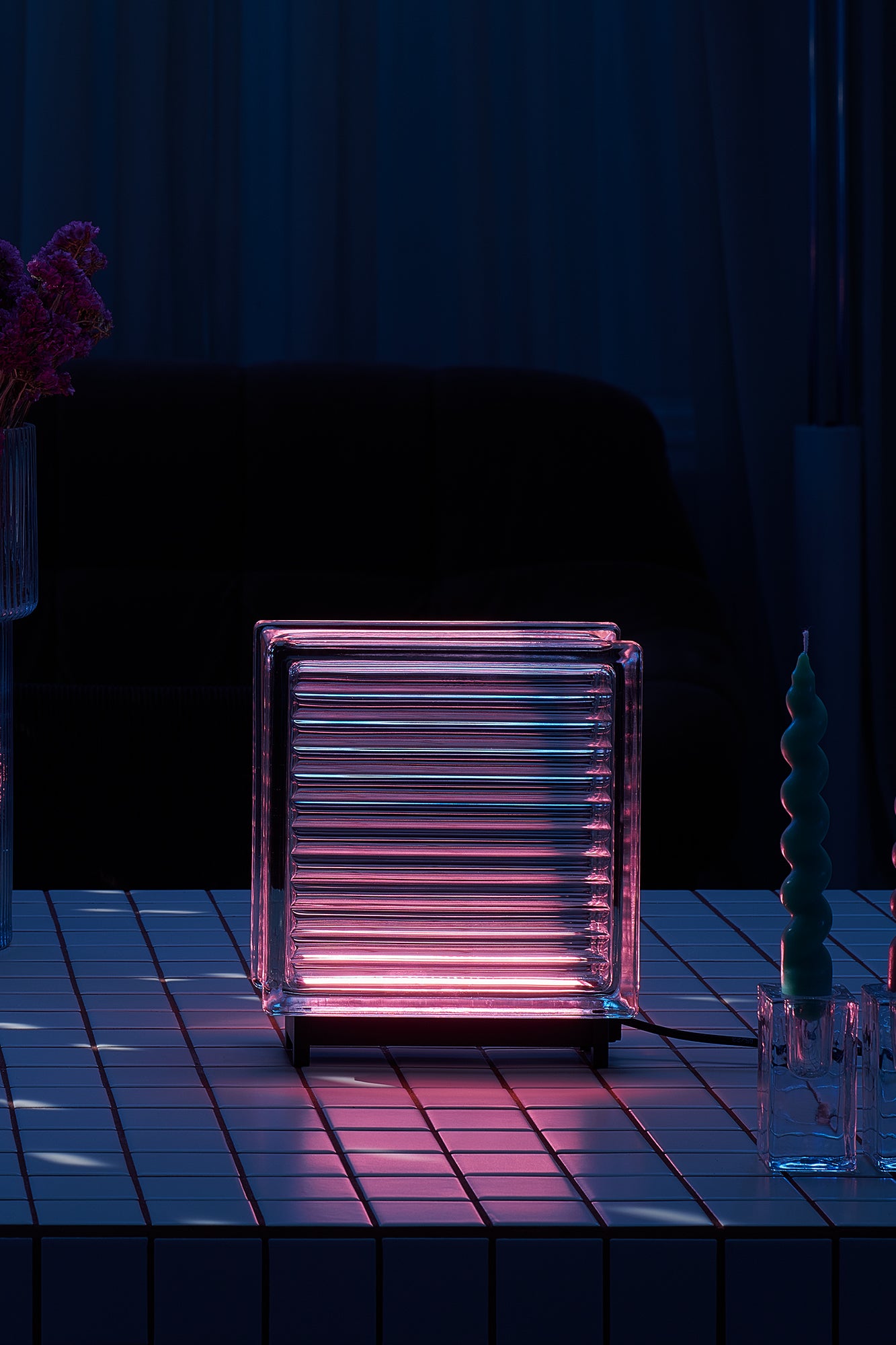 Linear Lamp 01