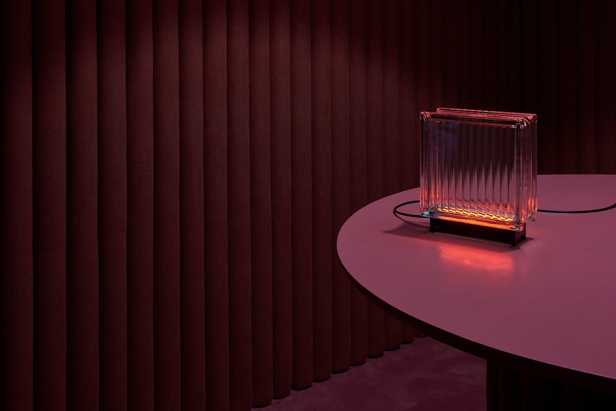 Linear Lamp 01
