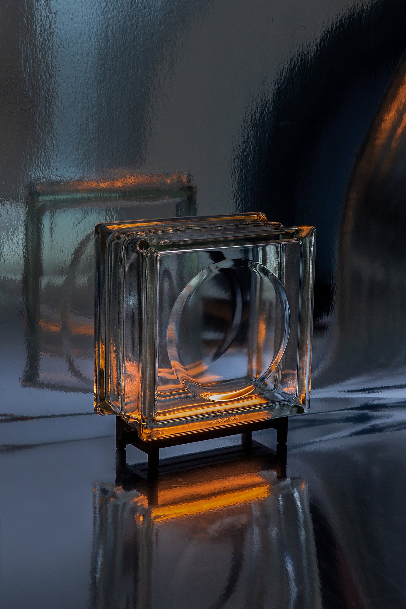 Orbital Lamp 01