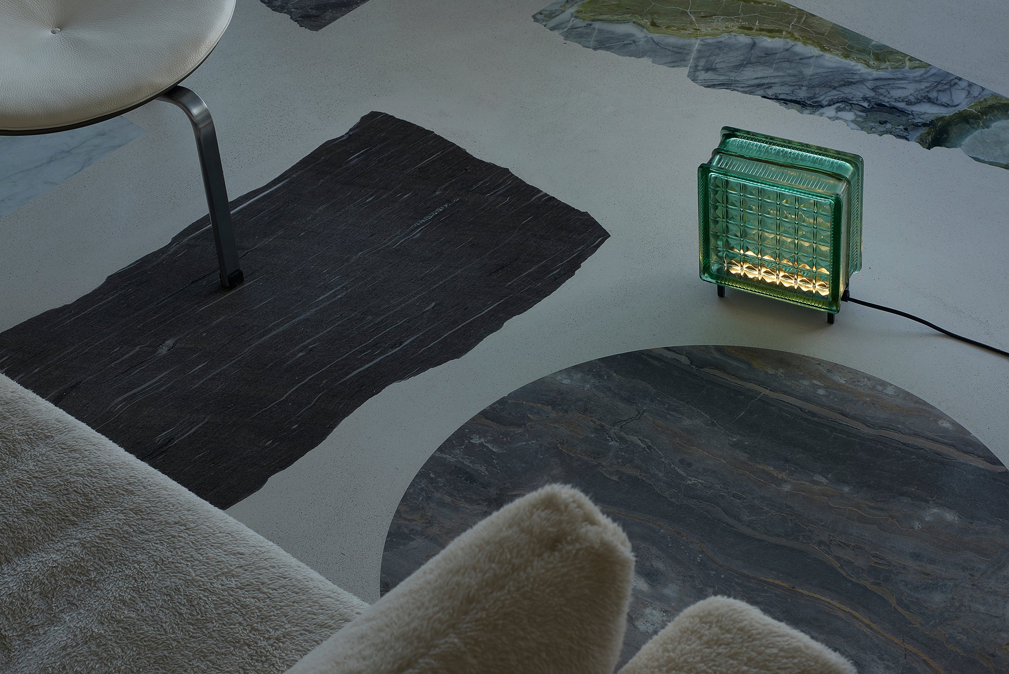 Rich Green Lamp 01 / INP