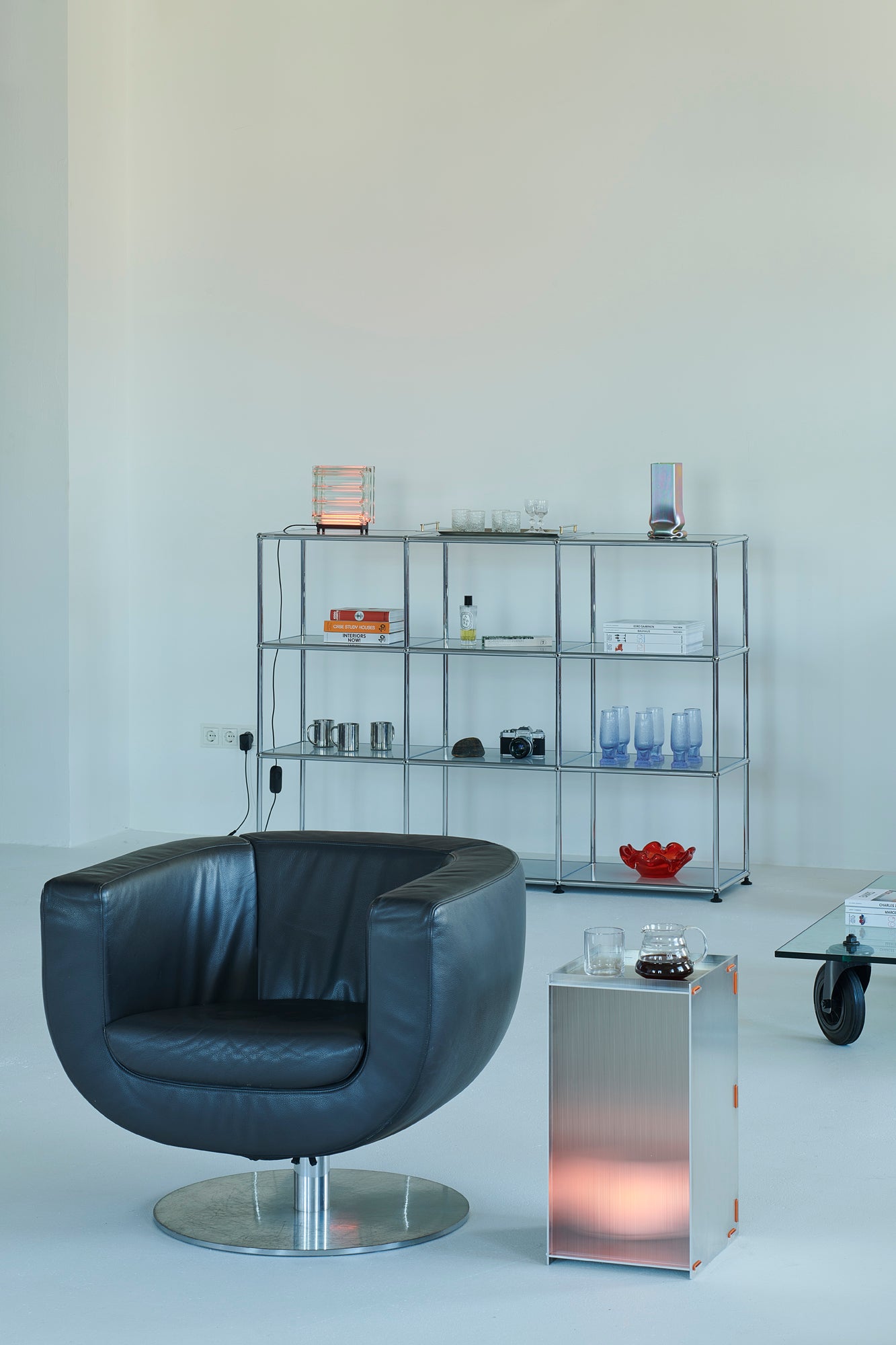 Neowise Beistelltisch