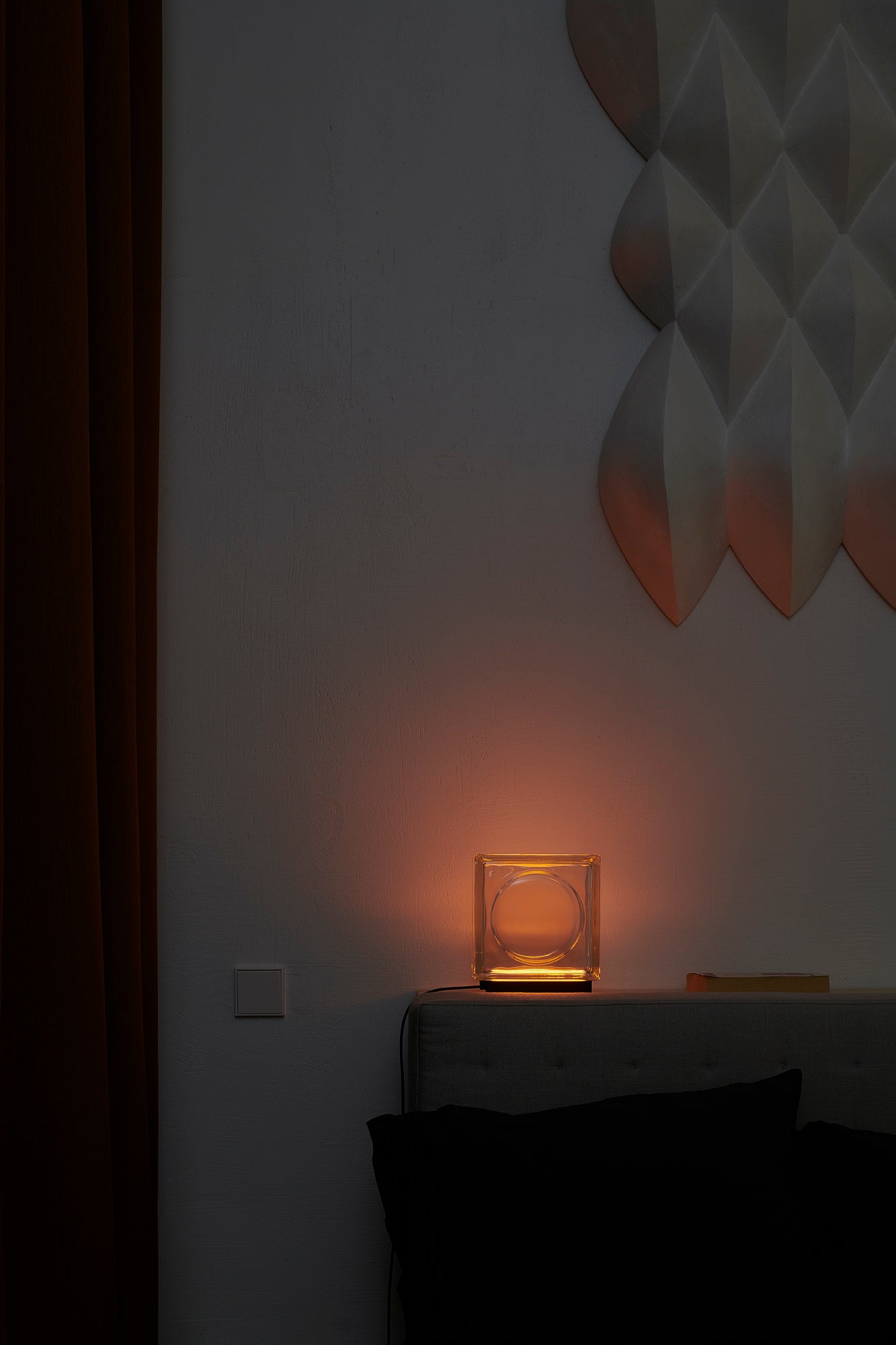 Orbital Lamp 01