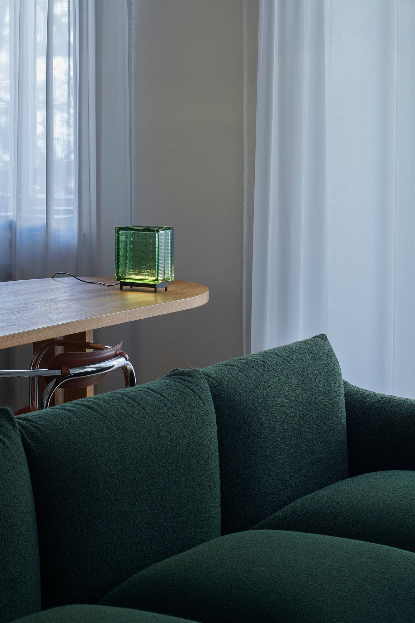 Rich Green Lamp 01