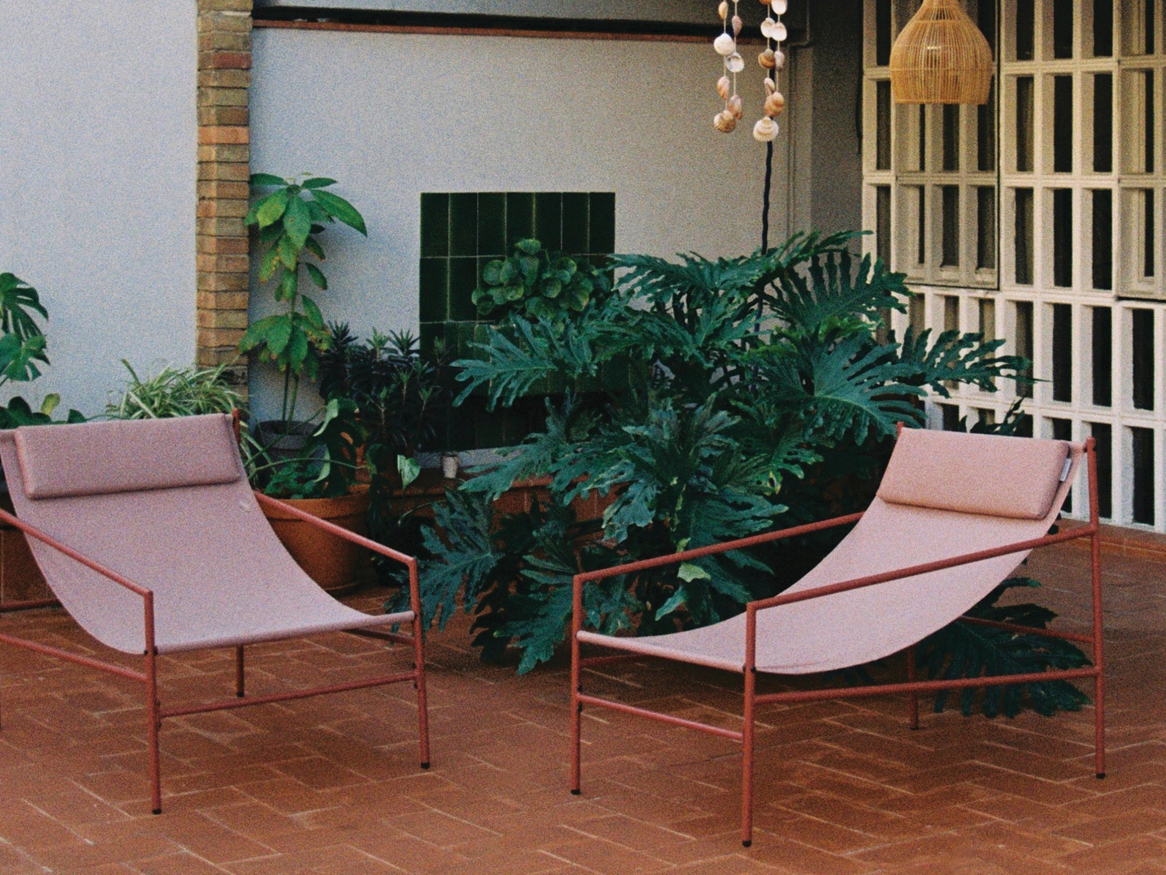 Inside Jordi Roset’s Barcelona Apartment (@where.ismyroom)